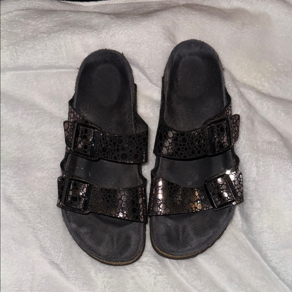 Birkenstock Black Foil Arizona  Sandals size 9